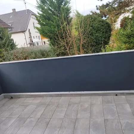 Joli En Rdc Dans Maison Neuve