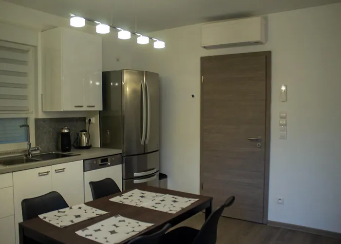 Joli En Rdc Dans Maison Neuve Lejlighed