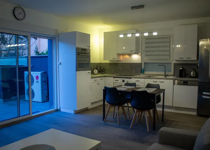 Lejlighed Joli En Rdc Dans Maison Neuve